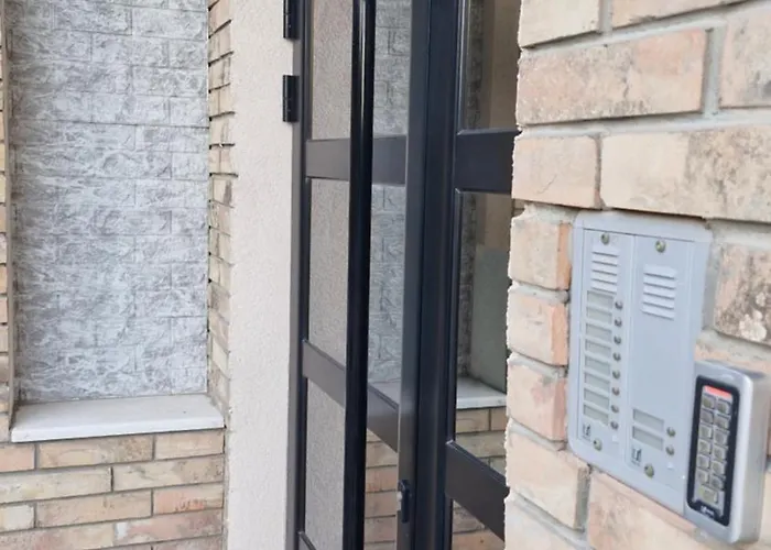 Banjica Stan 203 * Belgrado