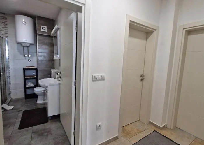 Appartamento Banjica Stan 203